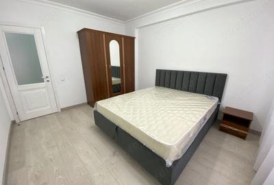 Garsonieră decomandată în Gorjului