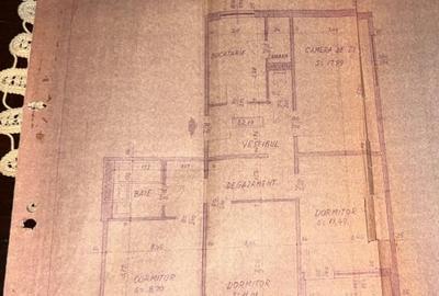 Apartament cu 4 camere decomandat în Drumul Taberei - 13