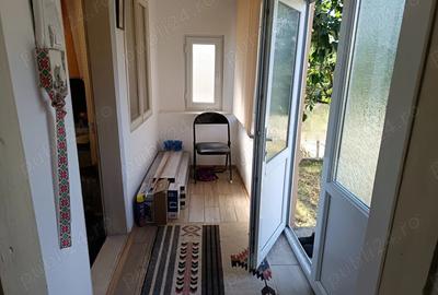 Casa cu curte si gradina - zona linistita si frumoasa - 7