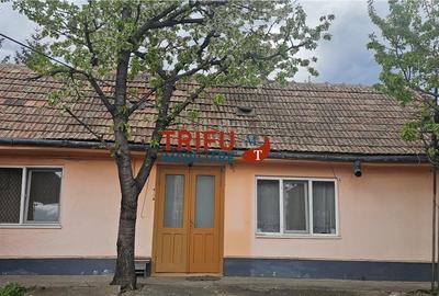 Casa de vanzare in Centru pretabila pentru demolare - 2