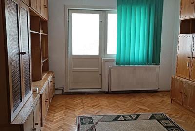 Apartament cu 2 camere decomandat în Aradului - 5