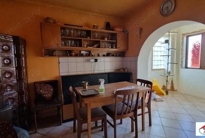 Casă cu 3 camere în Semicentral - 12