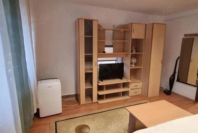 Garsonieră semidecomandată în Central - 2