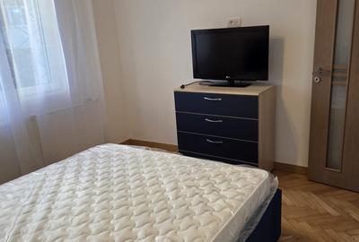 Apartament cu 2 camere semidecomandat, mobilat în 1 Mai - 2