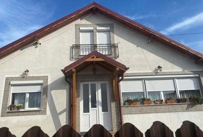 Casa de vanzare, cartier rezidential, Serbestii Vechi - 1