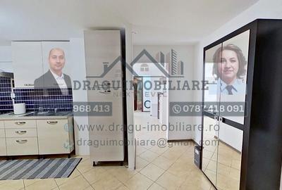 Apartament cu 3 camere decomandat în Est