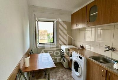 Apartament spatios cu o camera, 37mp, Complexul Studentesc - 4