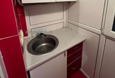 Apartament cu 2 camere decomandat în Apărătorii Patriei - 5