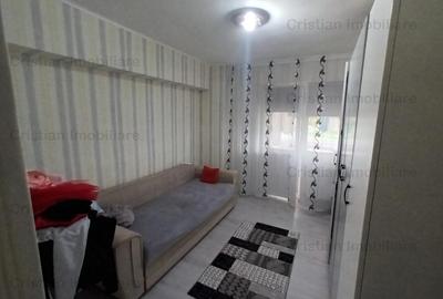 Apartament cu 3 camere decomandat în Viziru 3 - 2