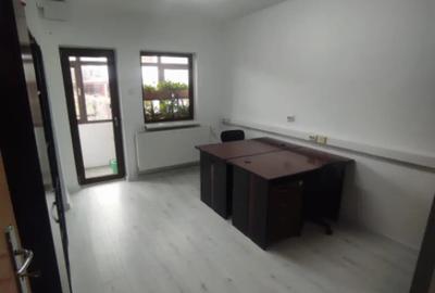 Spațiu comercial, de 200 mp, în 1 Mai - 7