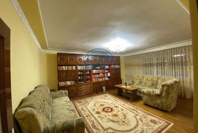 Casă cu 6 camere cu Teren 720 Mp în Bordei