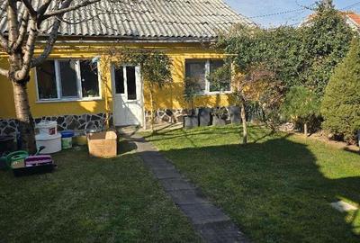 Vand vila P+M , zona Cantemir-Salca, constr 2014, , SC-194 mp, teren 270, gaz - 5