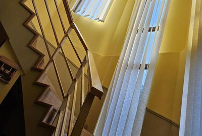 Casă cu 4 camere în Exterior Vest - 2