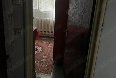 Inchiriez apartament cu 3 camere, Drumul Taberei, langa metrou - 1