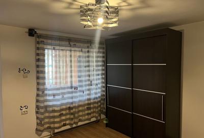 Casă cu 4 camere în Podul de Fier - 11