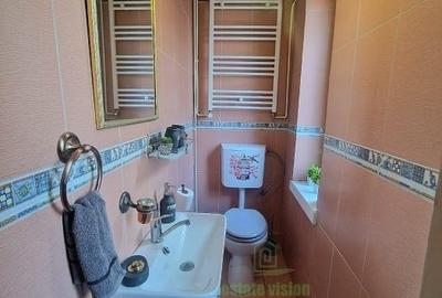 Apartament superb pe doua nivele, renovat integral, in vila, curte proprie, Grad - 11