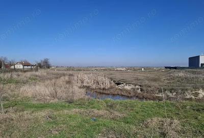 Teren de 2781 mp, în Central - 2