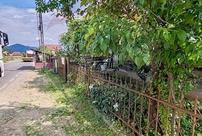 Casă individuală cu 3 camere cu Canalizare în Bârsana - 7