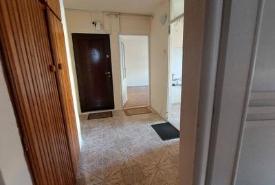 Apartament cu 2 camere decomandat în Micălaca - 1