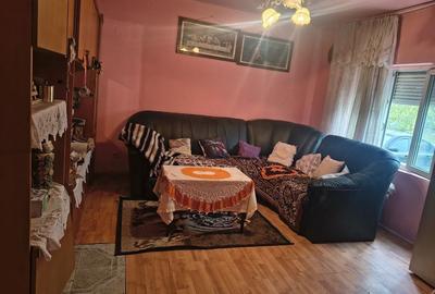 Casă cu 4 camere în Sânpetru Mare - 5