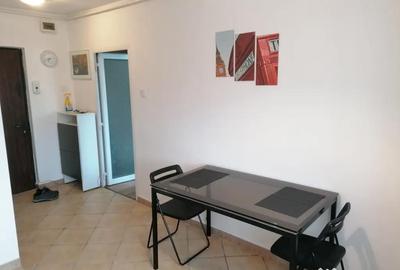 Garsonieră decomandată în Sebastian - 5