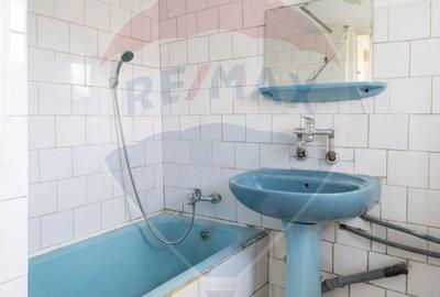 Apartament cu 2 camere nedecomandat în Central