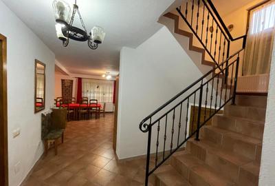 Pensiune func?ionala de vanzare, cu 6 camere, 200 mp, zon - 1