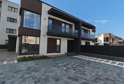 Casă cu 3 camere cu Teren 335 Mp în Central - 4