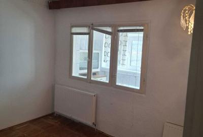 Apartament cu 2 camere semidecomandat în Exterior Vest - 1