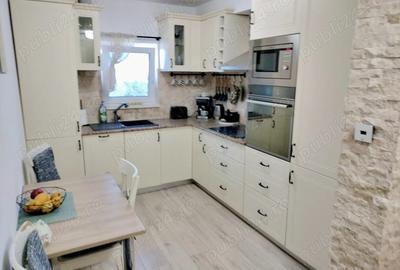 Vand apartament semidecomandat 4 camere, 2 bai, semidecomandat - 3