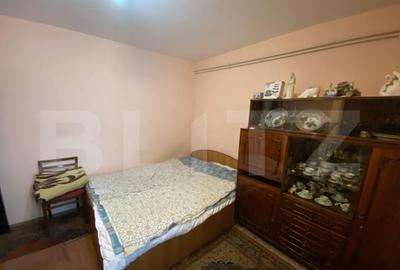 Apartament 3 camere, 65 mp etaj 2/4 decomandat, zona Dumbrav - 4