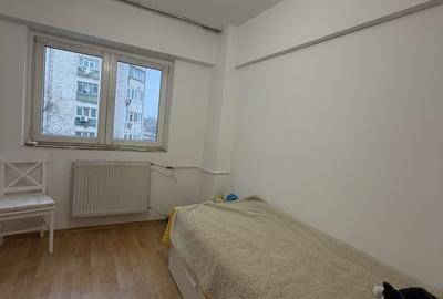 Apartament cu 3 camere semidecomandat, mobilat în Drumul Taberei - 4