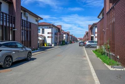 Casă cu 4 camere cu Teren 164 Mp în Central - 37