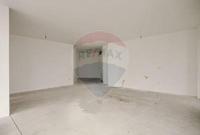 Apartament cu 3 camere semidecomandat în Subcetate - 13