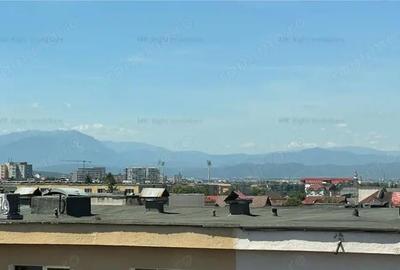 Apartament cu 2 camere decomandat în Tractorul - 1