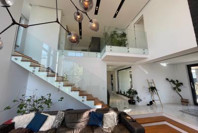 Casa individuala de lux, Bragadiru-Margelelor, constr 2016, 303mp, teren 923mp - 48