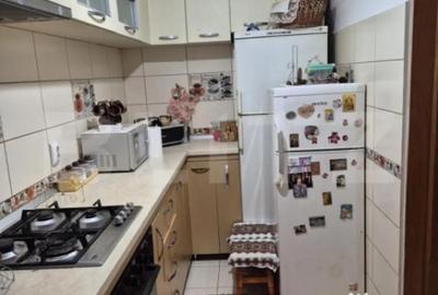 Apartament cu 3 camere decomandat în George Enescu - 7