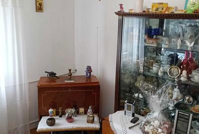 Apartament cu 2 camere semidecomandat în Brâncoveanu