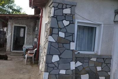 Casă cu 4 camere în Ciolpani - 3