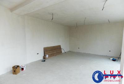 Spațiu comercial, de 69 mp, în Central - 5