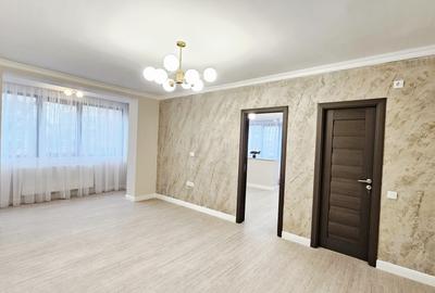 Apartament cu 3 camere semidecomandat în Micro 19 - 1