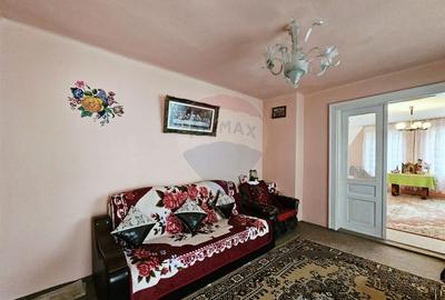 Casă individuală cu 5 camere cu Canalizare în Central - 22