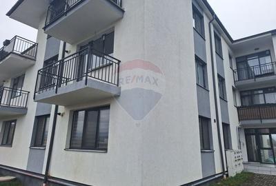 Apartament nou, de vanzare 3 camere 2 bai, et 1 - 14