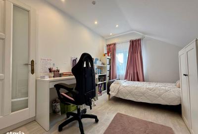 Casă cu 5 camere cu Teren 500 Mp în Central