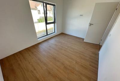 Casă individuală cu 5 camere cu Canalizare în Central - 9