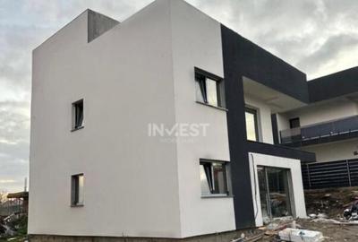 Casă cu 4 camere cu Teren 300 Mp în Popas Păcurari - 1