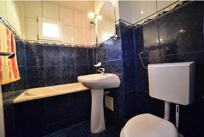 Apartament cu 3 camere decomandat, mobilat în Vasile Aaron - 5