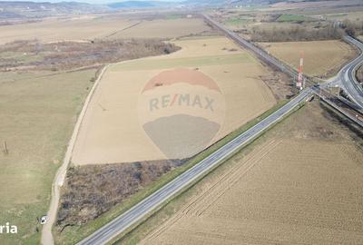 Spațiu comercial, în Laslea - 9