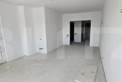Apartament cu 3 camere decomandat în Pietroasa - 2
