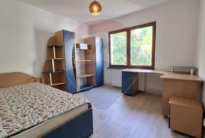 Apartament cu 3 camere decomandat în Tudor - 7